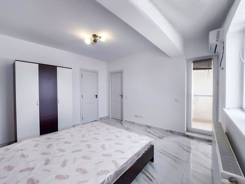 Studio 37 mp, nou mobilat, etaj 4, lift, situat langa Penny Market - Rezervelor